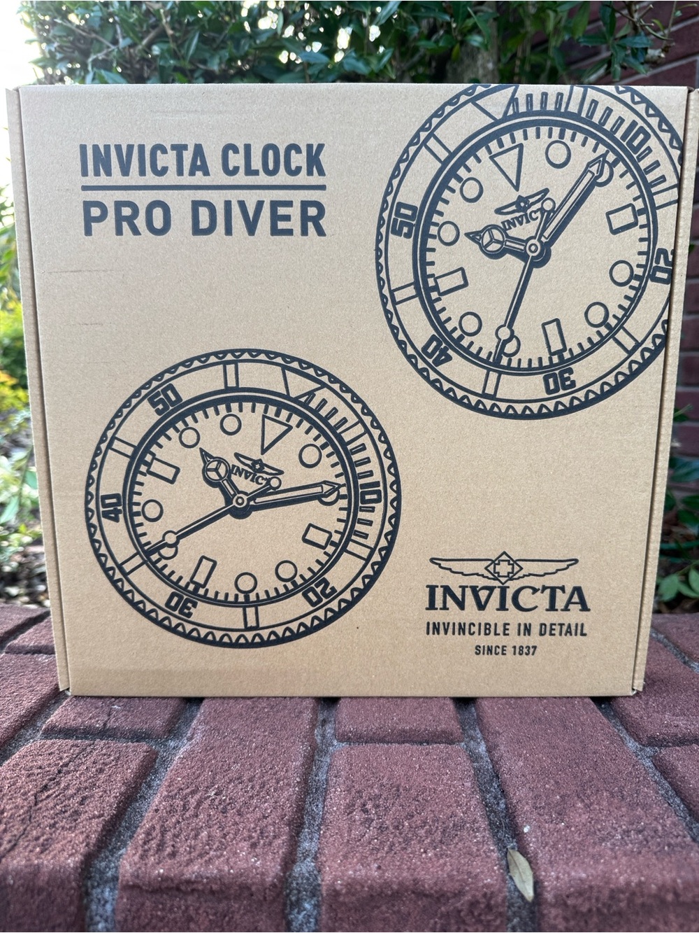 #132 Invicta Pro Diver Turquoise and Black Wall Clock - Bold Home Accent. - Picture 3 of 3